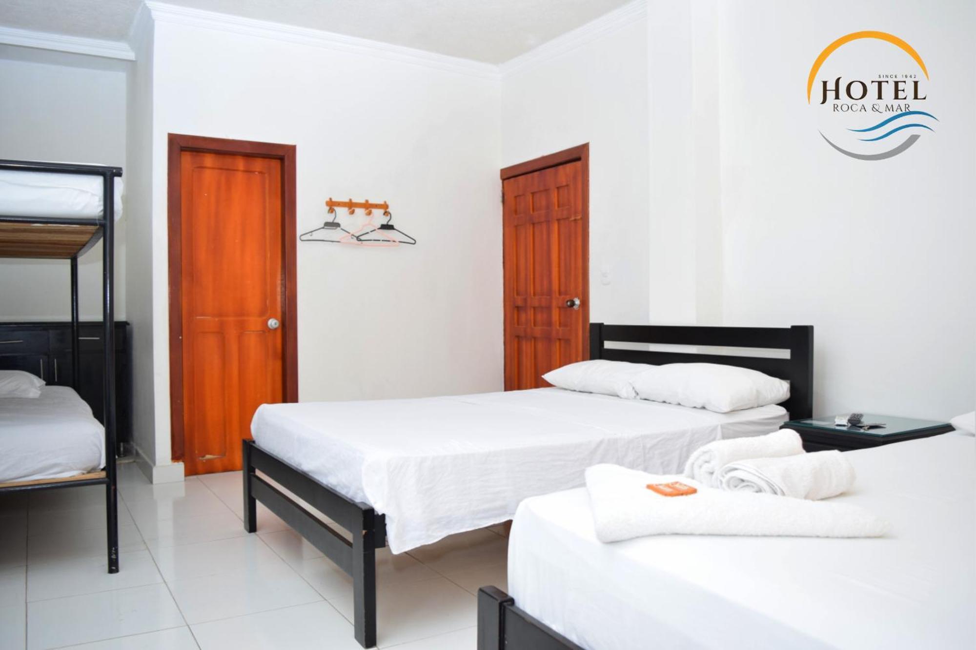 Hotel Roca & Mar Santa Marta  Buitenkant foto
