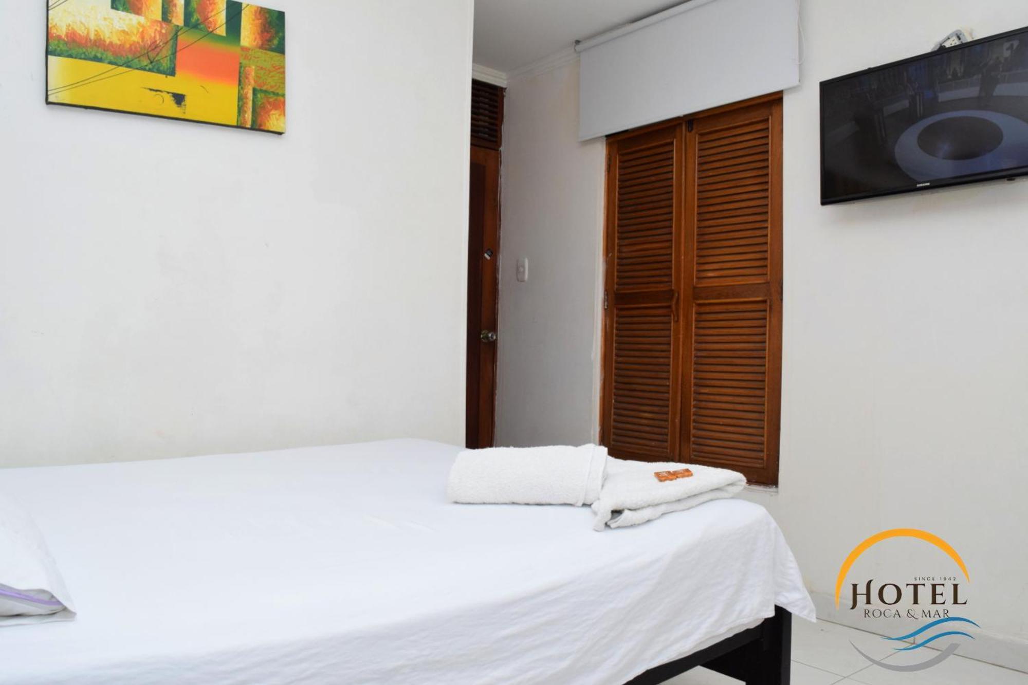 Hotel Roca & Mar Santa Marta  Buitenkant foto